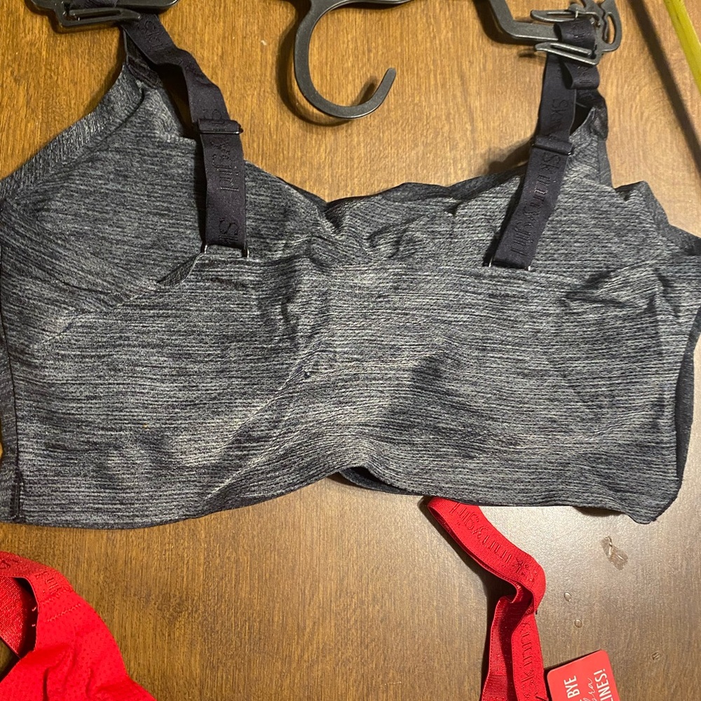 Skinny Girl Red Women's Intimate Top - Picture 5 of 9